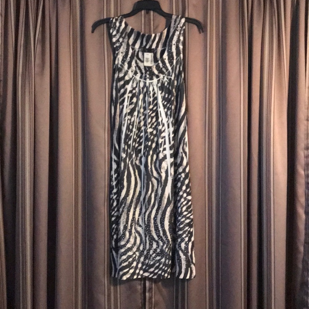 Sleeveless, Sequenced and silk dress